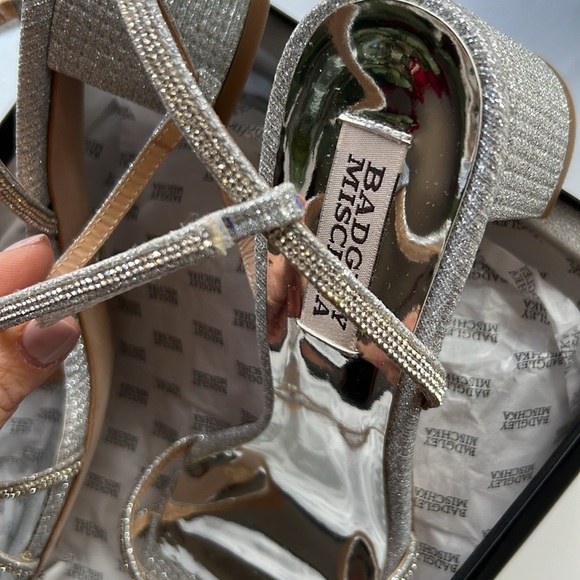 Badgley Mischka Ultima Block Heels - Picture 13 of 15